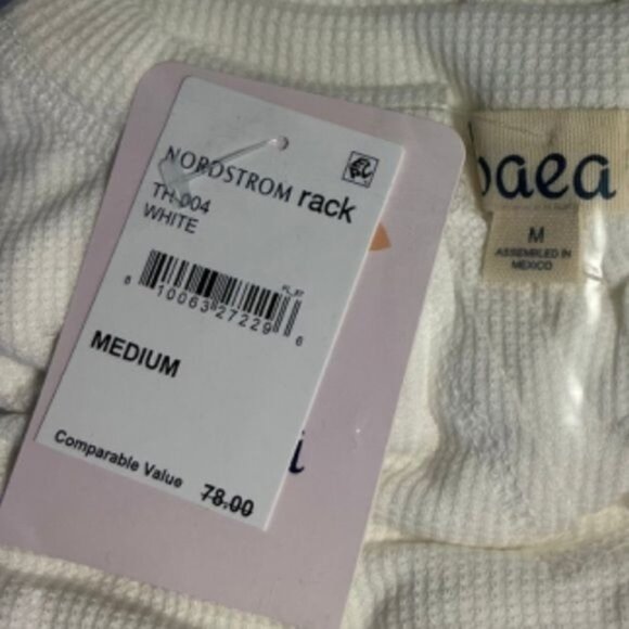 Baea Flare Sleeve Waffle Knit White Long Sleeve Top, M, NWT - Picture 7 of 7